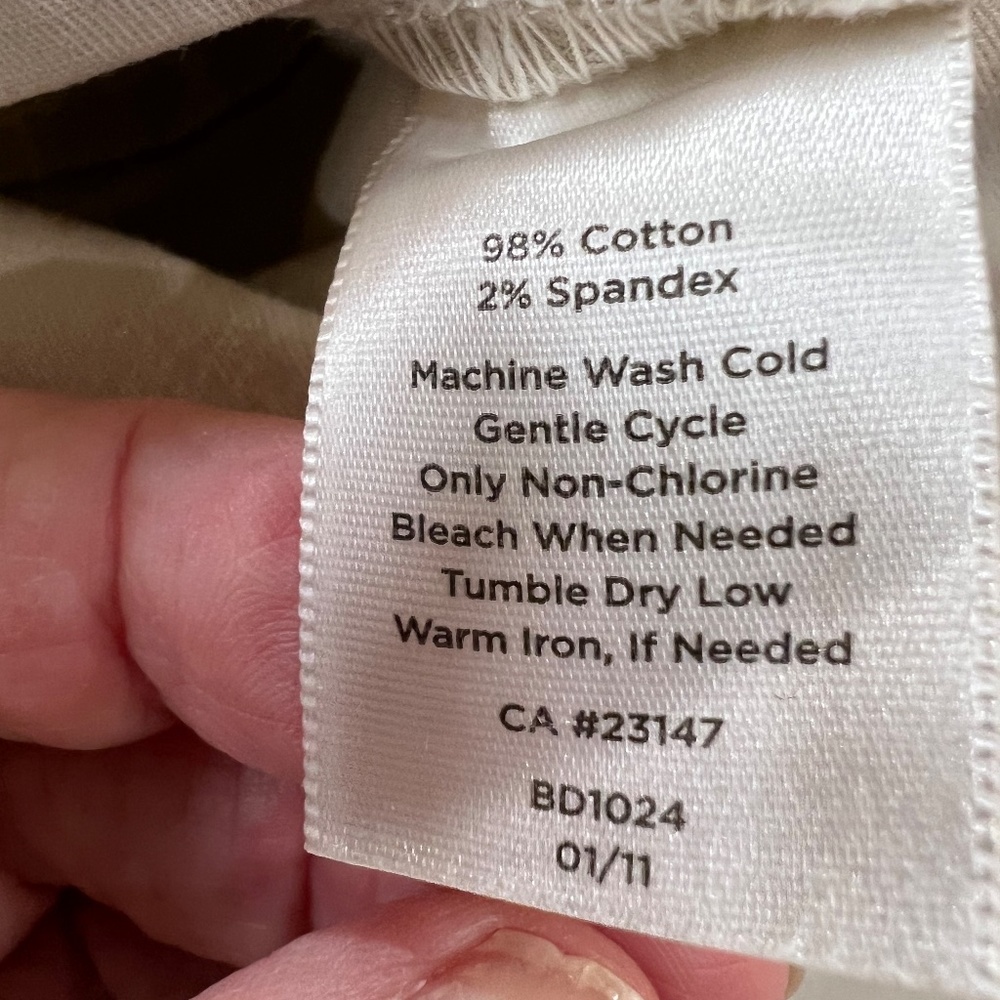 PRICE DROP!!  Talbots  Skirt with CARGO POCKETS Tan 12P - Gently LOVED - EUC - Picture 9 of 12